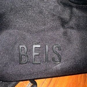 Béis briefcase/East to West Tote in Black